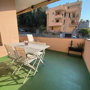 https://appartamento-in-zona-esclusiva-a-50-mt-dal-mare.hotelitalianriviera.com